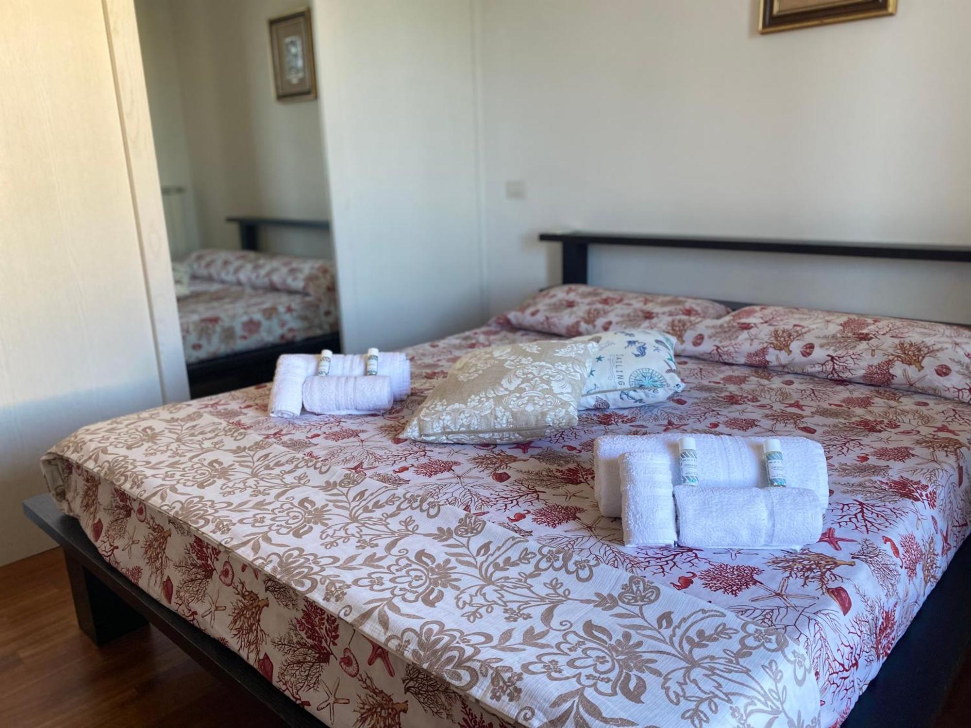 Villetta Relax Fast Wi-Fi 9 Min Porto Civitavecchia Santa Marinella Zimmer foto